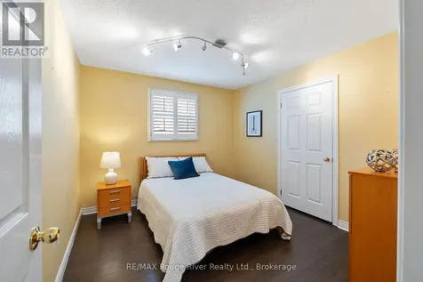 60 Weller Court Cobourg ON K9A 5K3