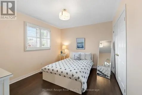 60 Weller Court Cobourg ON K9A 5K3