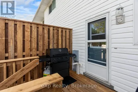 286 Dufferin Street Stratford ON N5A 2H2