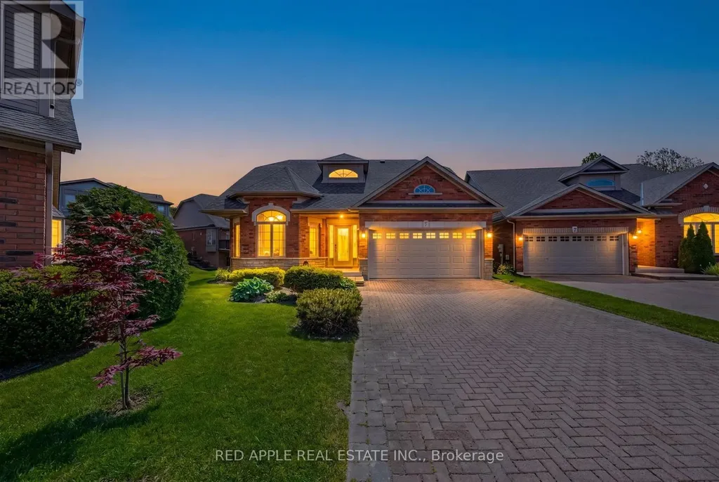5 La Costa Court New Tecumseth ON L9R 1Z4