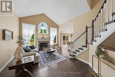 5 La Costa Court New Tecumseth ON L9R 1Z4