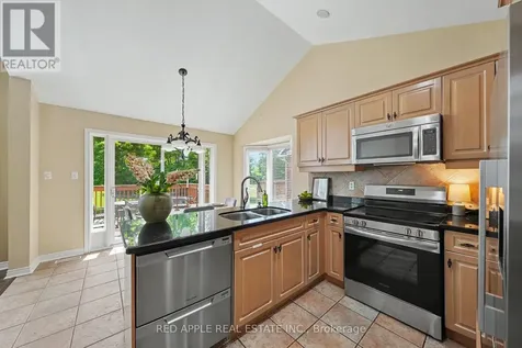 5 La Costa Court New Tecumseth ON L9R 1Z4