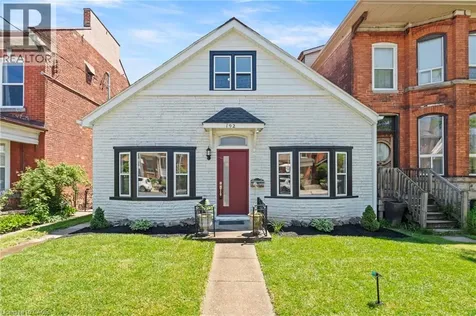 192 Victoria Avenue North Hamilton ON L8L 5G1