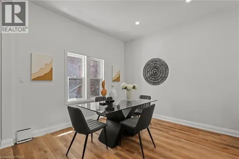 192 Victoria Avenue North Hamilton ON L8L 5G1