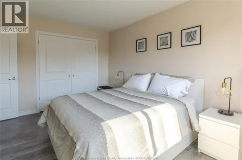 3170 Viola Crescent Windsor ON N8N 0A3