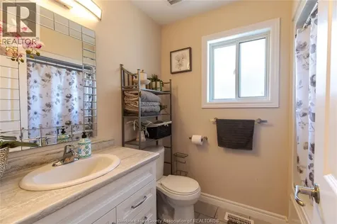 3170 Viola Crescent Windsor ON N8N 0A3