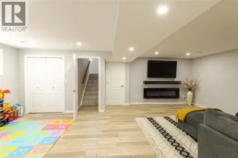3170 Viola Crescent Windsor ON N8N 0A3