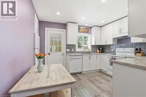 103 Chalmers Street North Cambridge ON N1R 5C1