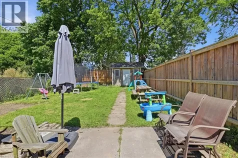 103 Chalmers Street North Cambridge ON N1R 5C1
