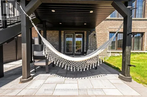 42 Shepherd Drive Barrie ON L9J 0P3