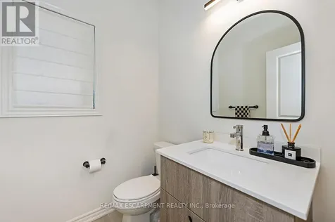 42 Shepherd Drive Barrie ON L9J 0P3
