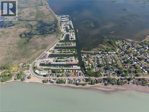 44 Erie Boulevard Long Point ON N0E 1M0