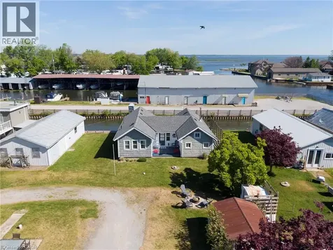 44 Erie Boulevard Long Point ON N0E 1M0