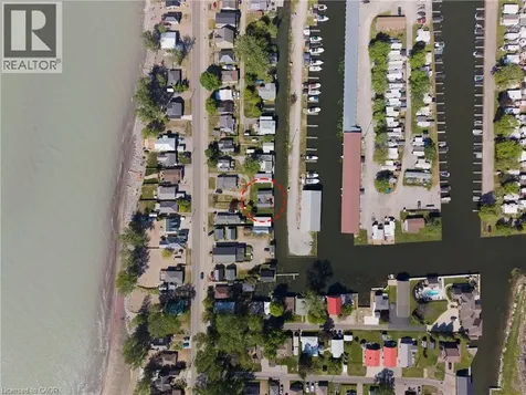 44 Erie Boulevard Long Point ON N0E 1M0