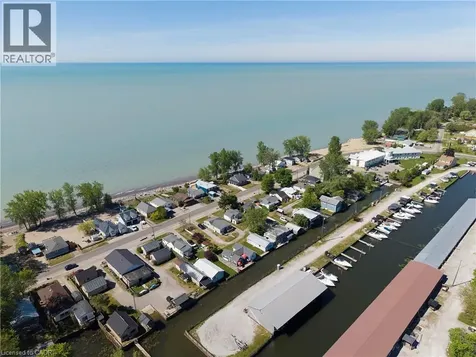44 Erie Boulevard Long Point ON N0E 1M0