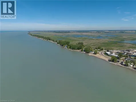 44 Erie Boulevard Long Point ON N0E 1M0