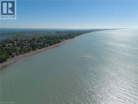 44 Erie Boulevard Long Point ON N0E 1M0