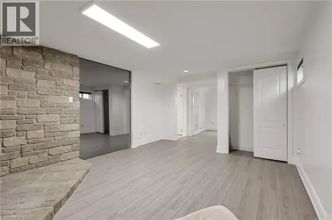 72 Pinemeadow Crescent Waterloo ON N2T 1A7