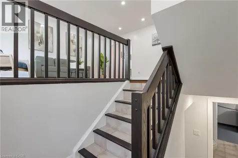 72 Pinemeadow Crescent Waterloo ON N2T 1A7