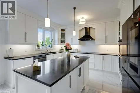 57 Hollybrook Trail Kitchener ON N2R 0M5