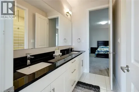 57 Hollybrook Trail Kitchener ON N2R 0M5