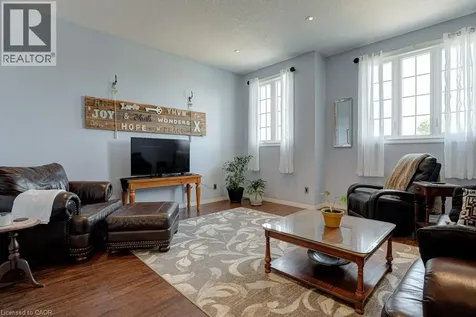 61 Ditner Avenue Baden ON N3A 4L1