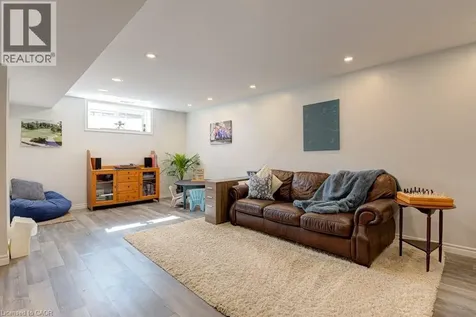 61 Ditner Avenue Baden ON N3A 4L1