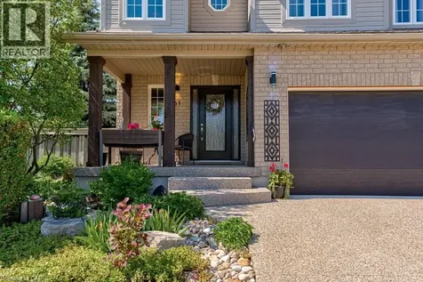 61 Ditner Avenue Baden ON N3A 4L1