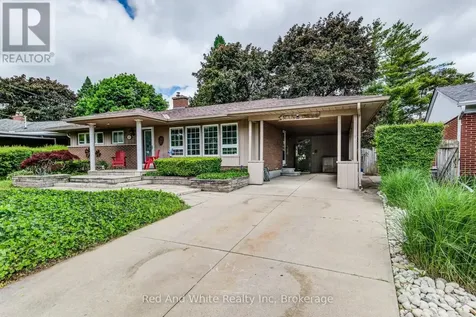 192 Warren Road Kitchener ON N2M 4T7