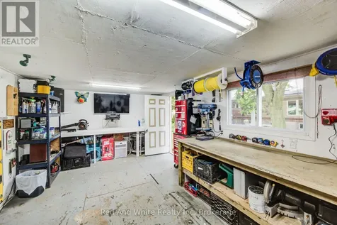 192 Warren Road Kitchener ON N2M 4T7
