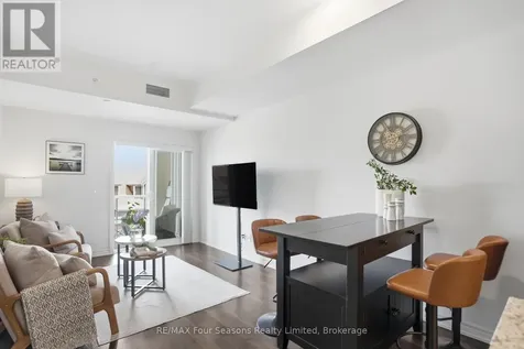 17 Spooner Crescent Collingwood ON L9Y 1T3