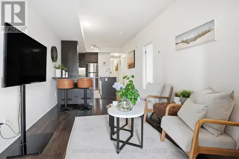 17 Spooner Crescent Collingwood ON L9Y 1T3