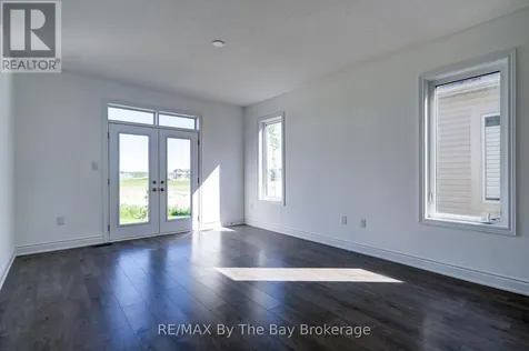 15 Union Boulevard Wasaga Beach ON L9Z 0M6