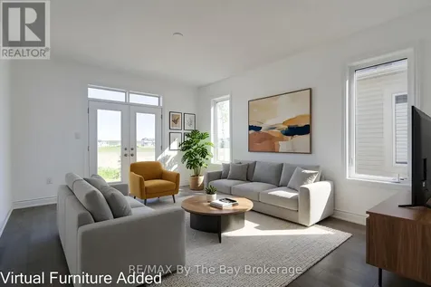 15 Union Boulevard Wasaga Beach ON L9Z 0M6