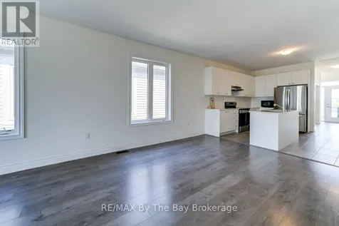15 Union Boulevard Wasaga Beach ON L9Z 0M6