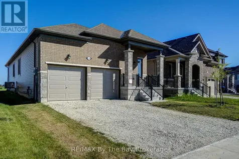 15 Union Boulevard Wasaga Beach ON L9Z 0M6