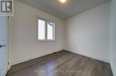 15 Union Boulevard Wasaga Beach ON L9Z 0M6