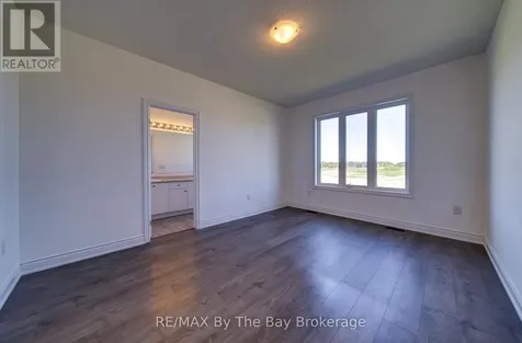 15 Union Boulevard Wasaga Beach ON L9Z 0M6