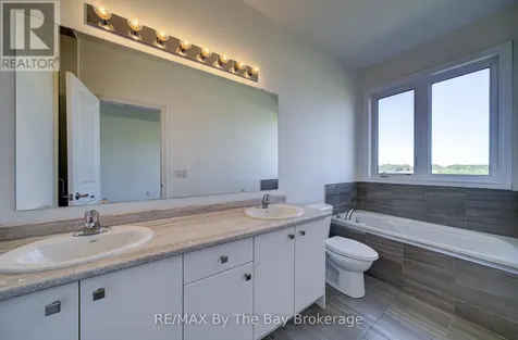 15 Union Boulevard Wasaga Beach ON L9Z 0M6