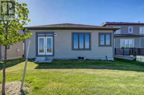 15 Union Boulevard Wasaga Beach ON L9Z 0M6