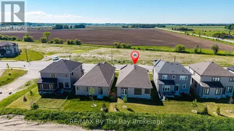 15 Union Boulevard Wasaga Beach ON L9Z 0M6