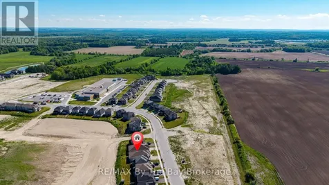 15 Union Boulevard Wasaga Beach ON L9Z 0M6