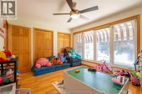 925 James Street Wallaceburg ON N8A 2P6