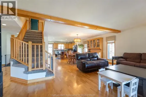 925 James Street Wallaceburg ON N8A 2P6