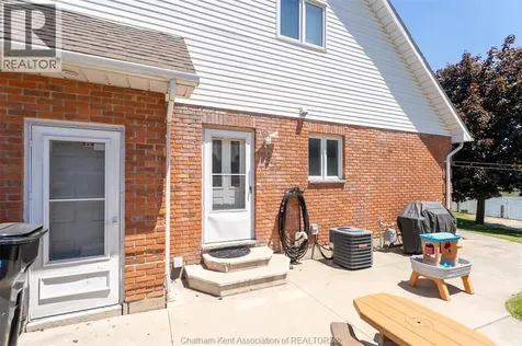 925 James Street Wallaceburg ON N8A 2P6