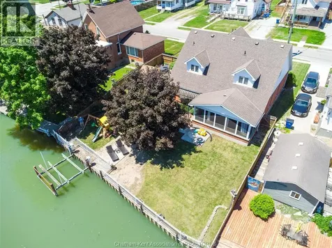 925 James Street Wallaceburg ON N8A 2P6