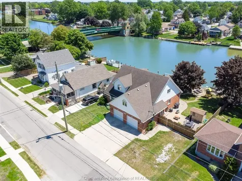 925 James Street Wallaceburg ON N8A 2P6