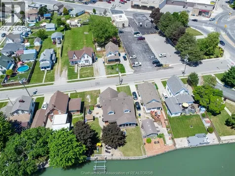 925 James Street Wallaceburg ON N8A 2P6