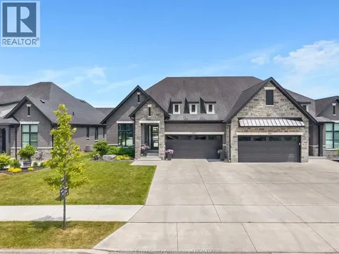 293 Xavier Circle Lakeshore ON N8N 0J3