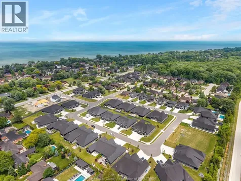 293 Xavier Circle Lakeshore ON N8N 0J3